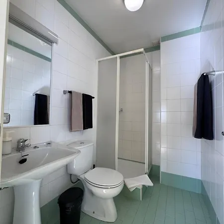 Casa Dos Avós Quarto em Acomodações Particulares Maceira (Lisbon)