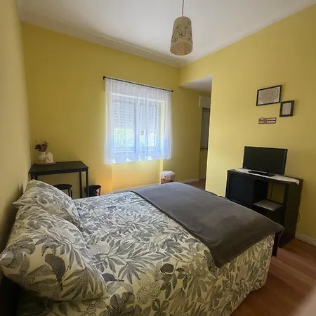 Casa Dos Avós Quarto em Acomodações Particulares *